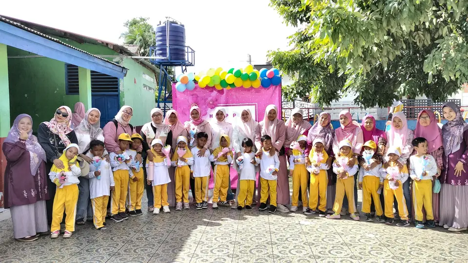 Foto bersama Kelompok B1