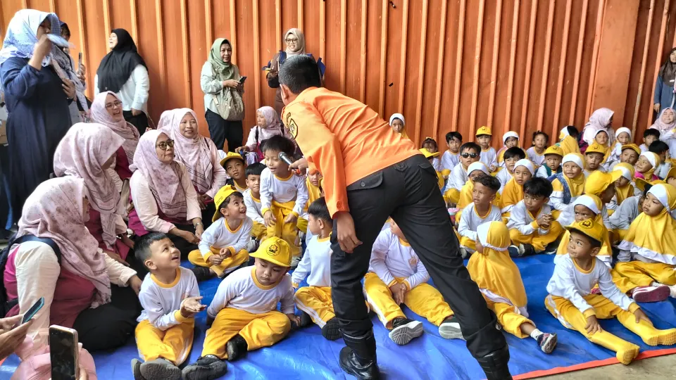 Edukasi siaga bencana